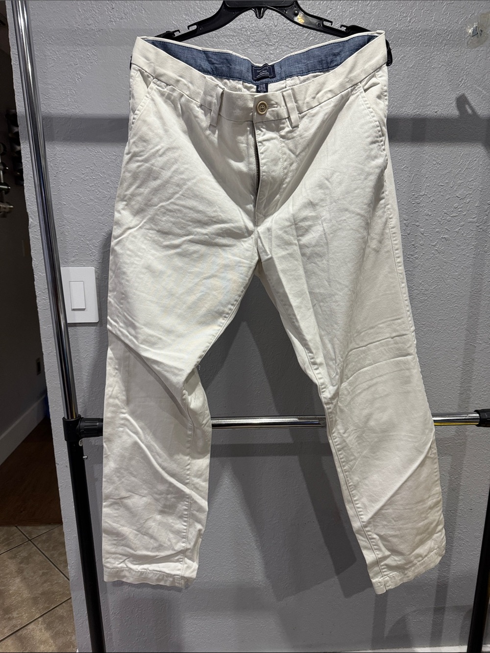 GAP Off-White Men's Chino Pants